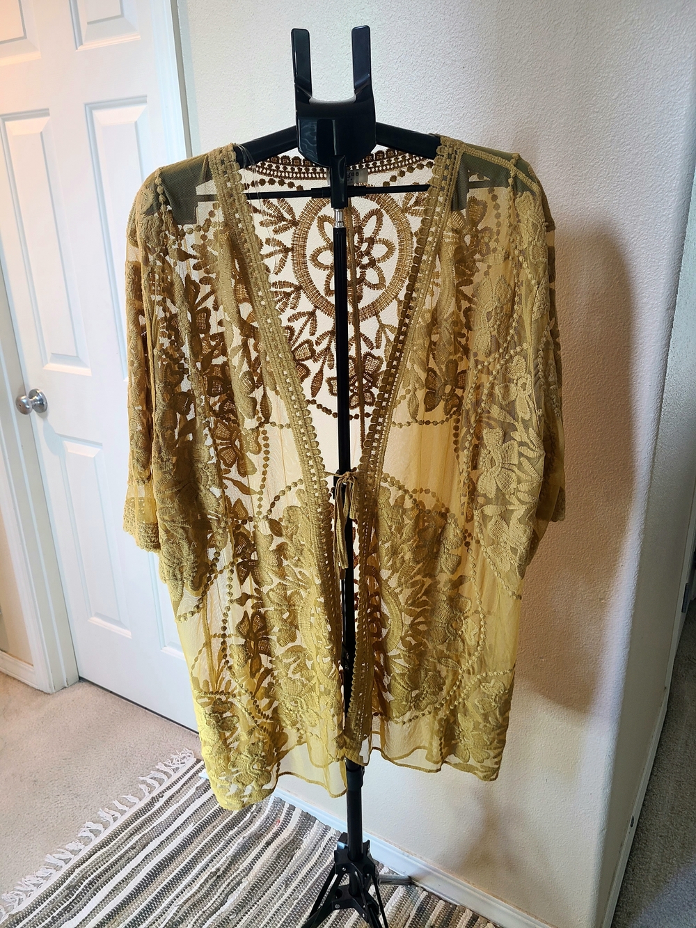 Umgee Yellow Lace Embroidered Kimono Tunic
